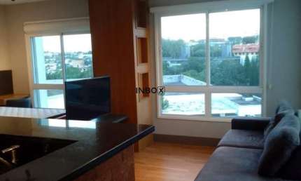 Parigi - Loft de esquina reformado, mobiliado ,decorado e equipado com vista e sol!