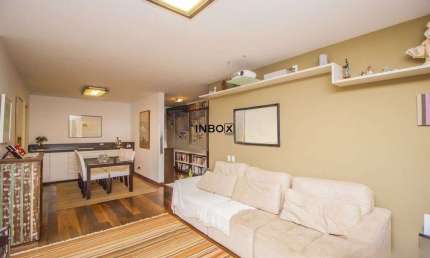 Amplo Apartamento com Suíte, Sacada e 2 Vagas - 136m² Privativos