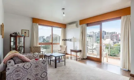 Amplo apartamento com 3 dormitórios, suíte e 2 vagas - 136m²