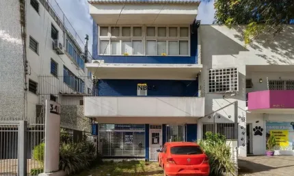 Casa comercial para alugar na Rua Carazinho, 433, Petrópolis, Porto Alegre