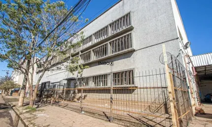 Prédio Comercial com 2 Pavimentos e Estacionamento para 20 Veículos