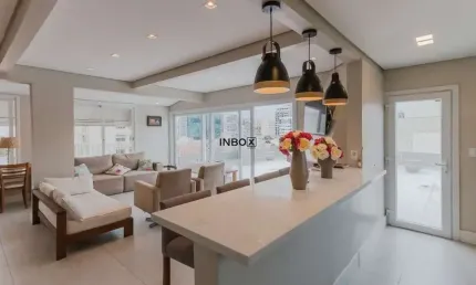 Cobertura Exclusiva com Piscina e Churrasqueira - 1 Vaga e Muito Espaço