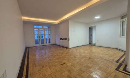 APTO REFORMADO 03 quartos (01 suíte) com 120m² no bairro Santana, Porto Alegre.