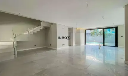 Casa Moderna em Condomínio Fechado - 3 Suítes e 4 Vagas