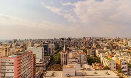 Cobertura com 3 Dormitórios, 4 Vagas e 493m² Privativos