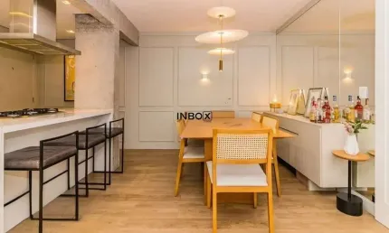 Apartamento Moderno em Andar Alto com 2 Dormitórios, Suíte, Churrasqueira e 2 Vagas