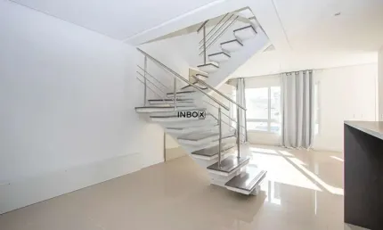 Casa em Condomínio na Glória com 188m², 3 Dorms (1 Suíte), 2 Vagas