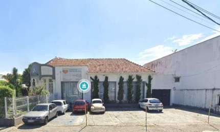 SALÃO PARA EVENTOS OU ATIVIDADES RELIGIOSAS COM AMPLO ESTACIONAMENTO