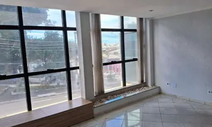 Sala comercial para alugar na Rua Costa Barros, Sítio Pinheirinho, São Paulo