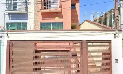 Sobrado de 215m² com 3 dormitórios próximo ao Largo da Vila Zelina - São Paulo - SP