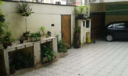 Sobrado à venda próximo ao Largo da Vila Zelina - São Paulo - SP