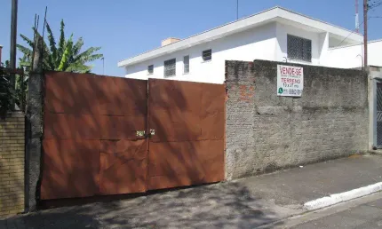 Terreno à venda na Rua José do Passo Bruques, Jardim Avelino, São Paulo