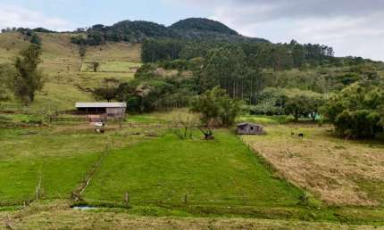 Chácara / sítio à venda na Linha Cangatalo, 02, Zona Rural, Maquiné por R$ 280.000
