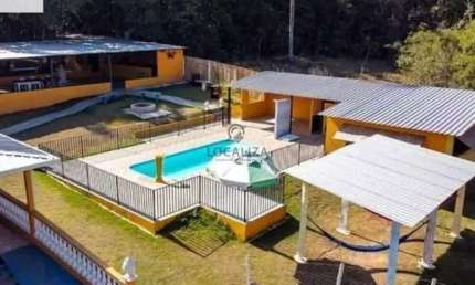 Chácara / sítio com 3 quartos à venda na Rua Maria Ana Rodrigues de Araujo, Parque Novo Horizonte, São José dos Campos por R$ 880.000