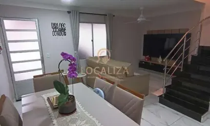 Casa Sobrado/ 03 dormitórios/ Condomínio Girassol 2/ Vila São Geraldo/  São José dos Campos