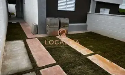 Imperdível oportunidade de casa à venda em Jacareí-SP, Jardim Novo Amanhecer: 2 quartos, 1 suíte, 1 sala, 2 banheiros, 2 vagas, 69m²!