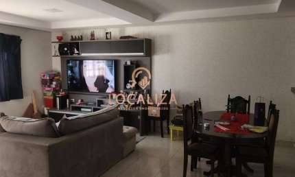 Casa / Residencial Santa Paula / 03 Dormitórios / 01 suíte / 295 m²/ Jacareí