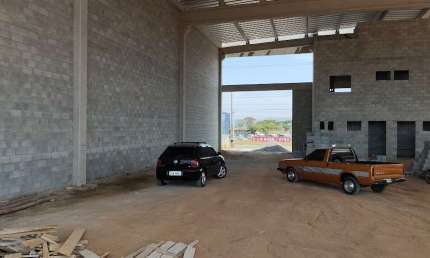 Barracão / Galpão / Depósito com 2 salas para alugar na Rua Vereador Geraldo Nogueira da Silva, 2605, Bairro do Grama, Caçapava, 750 m2 por R$ 19.000