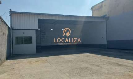 Galpão Comercial de 300m² na Vila Menino Jesus em Caçapava-SP: Ideal para Investidores!