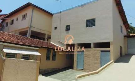 Imperdível oportunidade de casa à venda em São José dos Campos-SP no Jardim São Judas Tadeu: 2 quartos, 1 sala, 2 vagas de garagem, 200m².