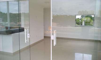 Excelente oportunidade de investimento: Ponto comercial à venda em São José dos Campos-SP, Jardim das Indústrias! 6 salas, 4 banheiros, 3 vagas, 355m².