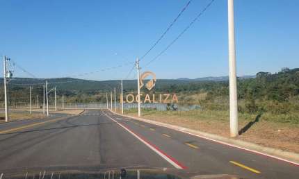 Terreno em condomínio /Borda do Lago/ Borda da Mata/ 660m² / Caçapava