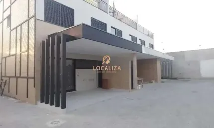 CASA Á VENDA EM CONDOMÍNIO COM 160 M²  COM 3 DORMITÓRIOS SENDO 1 SUÍTE, JARDIM DAS INDUSTRIAS, SÃO JOSÉ DOS CAMPOS - SP