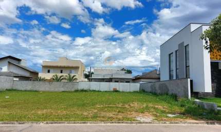 Terreno à venda em Caçapava-SP no Condomínio Terras do Vale com 300,00 m² de área.