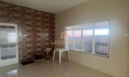 Imperdível oportunidade: Casa Comercial à venda em São José dos Campos-SP, 3 quartos, 3 salas, 3 banheiros, 2 vagas, 300m².