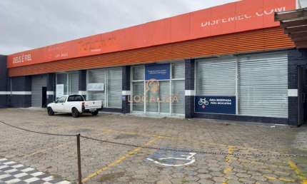 Galpão Comercial de Alto Padrão para Locação no Centro de Jacareí-SP, 3 Salas, 4 Banheiros, 1.000m² de Área