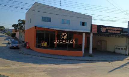 Ponto Comercial de Alto Padrão no Jardim Colônia, Jacareí-SP: 3 Banheiros, 4 Vagas de Garagem e 250m² de Área