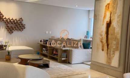 Apartamento Helbor Paesaggio Mobiliado R$ 3.600.000,00 ,4 dormitórios sendo 3 ambientes de sala , cozinha planejada , 5 banheiros ,varanda gourmet ,245 m² e Estuda Permuta .