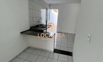 Casa para venda em Jardim Satélite de 81.00m² com 3 Quartos e 2 Garagens
