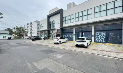 Sala comercial para alugar na Rua Germano Wetzel, 223, Bom Retiro, Joinville