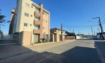 Apartamento com 02 quartos para Alugar no Jardim Iririú