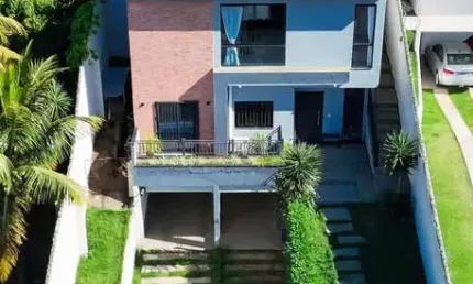 Triplex dos sonhos com vista para o mar? Temos!    R$1.180.000,00 é o valor da sua conquista!