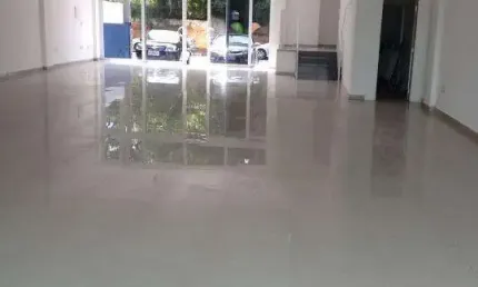 Ponto comercial à venda na Avenida Independência, 912, Vila Olivo, Valinhos
