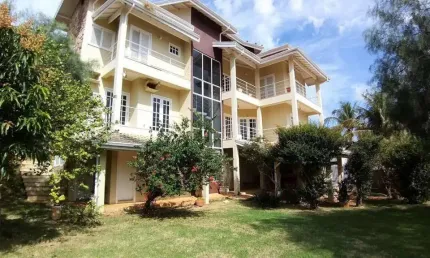 Casa de condomínio com 4 quartos, 448m², à venda em Valinhos, Pinheiro