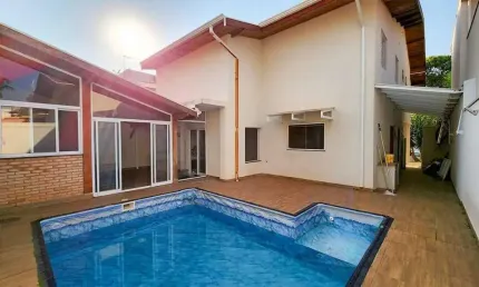 Casa de condomínio com 3 suítes, 294m² em Paulínia, Betel