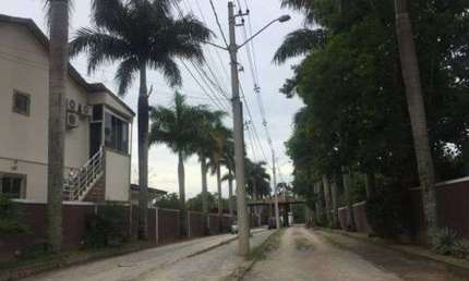 Terreno no condomínio Monet com 200m² , murado, Vargem Grande