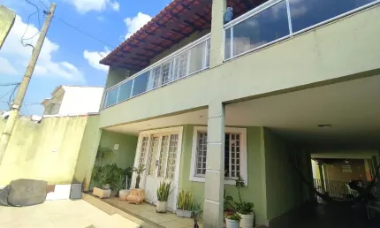 Casa duplex,  3 quartos, piscina, próximo do West Shopping