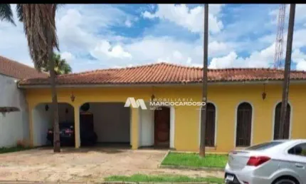 Casa com 3 dormitórios à venda, 317 m² por R$ 1.350.000,00 - Vila São José - São José do Rio Preto/SP