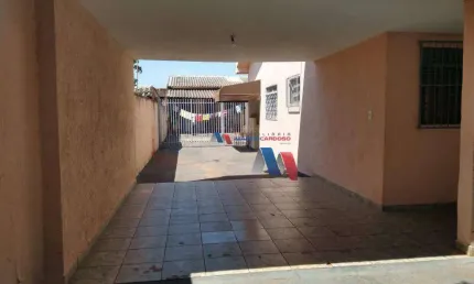 Casa com 3 dormitórios à venda, 280 m² por R$ 380.000,00 - Cidade Nova - São José do Rio Preto/SP
