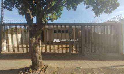 Casa com 3 dormitórios, 290 m² - venda por R$ 650.000,00 ou aluguel por R$ 3.641,68/mês - Boa Vista - São José do Rio Preto/SP