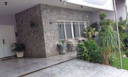 Casa com 3 dormitórios à venda, 267 m² por R$ 785.000,00 - Centro - Barretos/SP