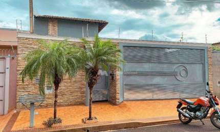 Casa à venda, 167 m² por R$ 700.000,00 - Residencial Santa Cruz - São José do Rio Preto/SP