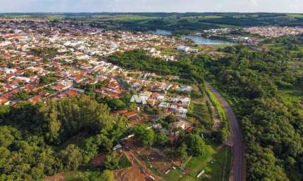 Chácara com 3 dormitórios à venda, 36000 m² por R$ 2.950.000,00 - Jardim Dom Bosco - Monte Aprazível/SP