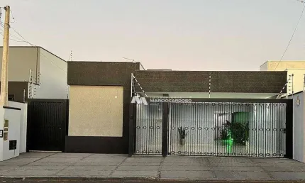 Casa com 3 dormitórios à venda, 160 m² por R$ 600.000,00 - Jardim Veneza - Ibirá/SP