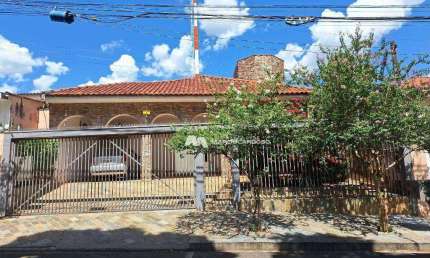 Casa com 4 dormitórios à venda, 271 m² por R$ 630.000,00 - Vila Anchieta - São José do Rio Preto/SP