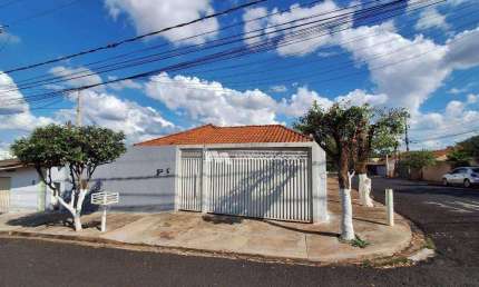 Casa com 3 dormitórios à venda, 190 m² por R$ 295.000 - Jardim Marajo I - São José do Rio Preto/SP